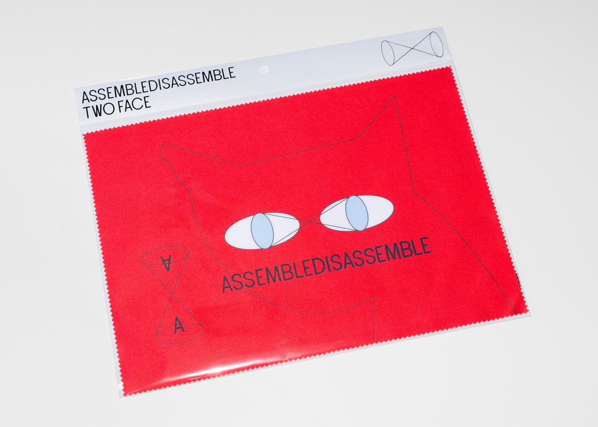 EYEWEAR CLOTH_Cat red