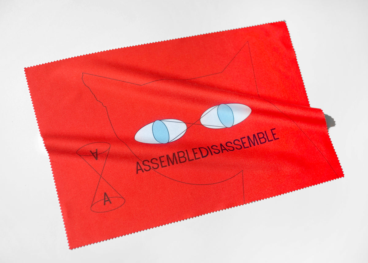 EYEWEAR CLOTH_Cat red